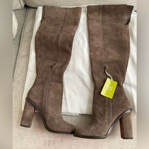 Gianni Bini Barrine Suede Over-the-Knee Block Heel Wide-Calf Boots NWT Size 5.5